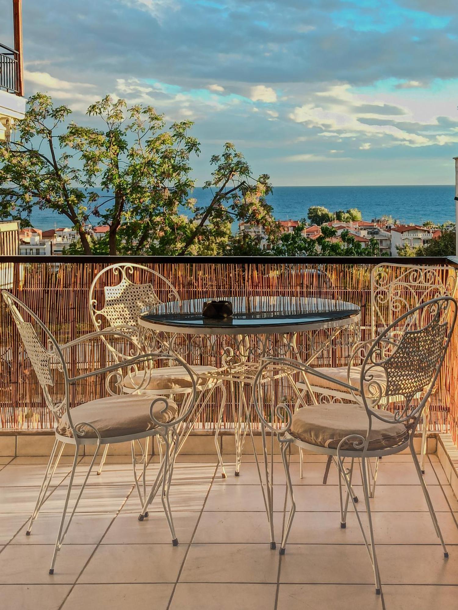 Josuaz Blue Apartment Flogita