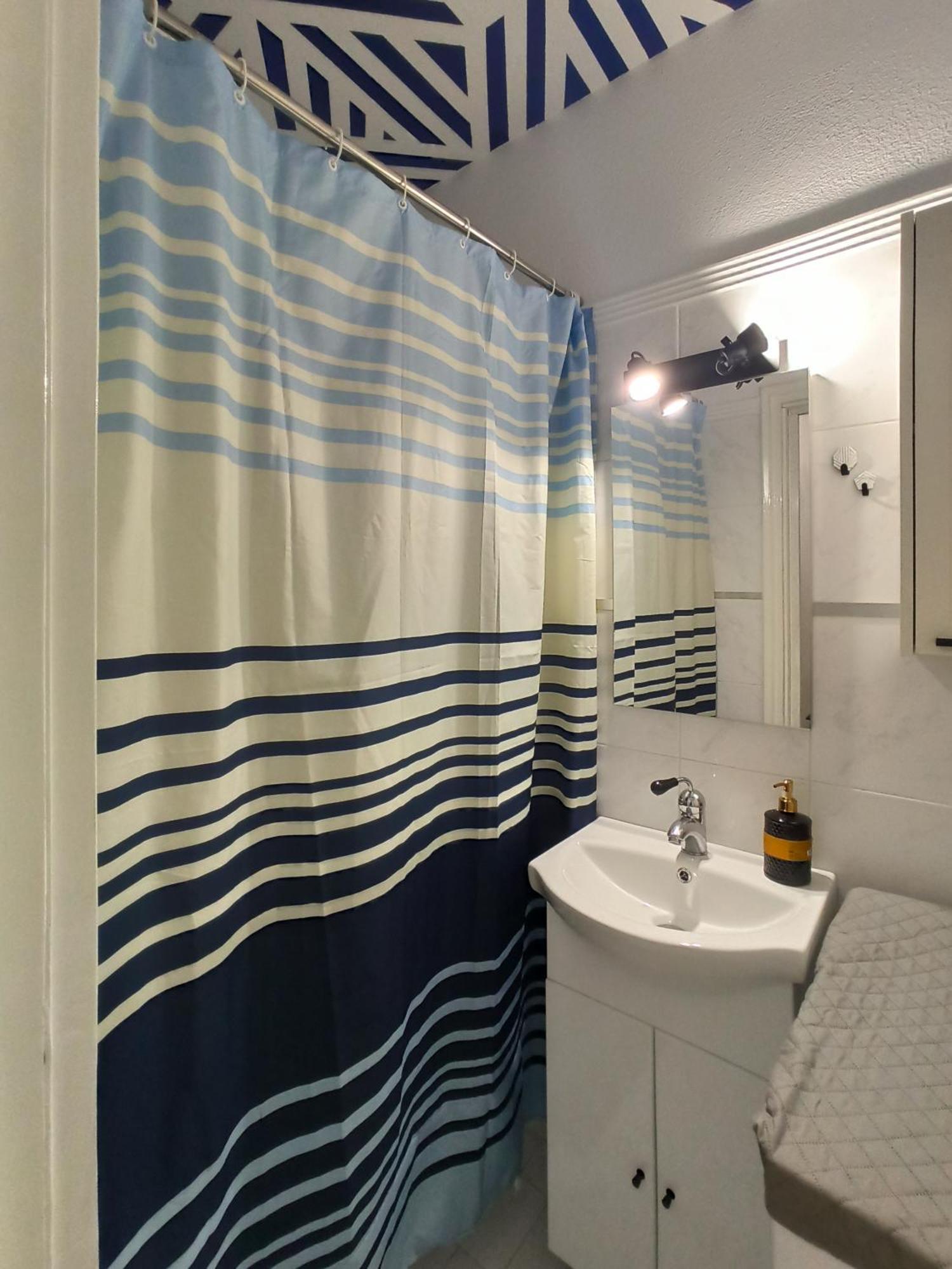 Apartment Josuaz Blue Flogita